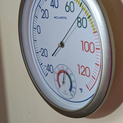 LaCrosse Tech Clock/Weather & Acu-Rite Thermometer