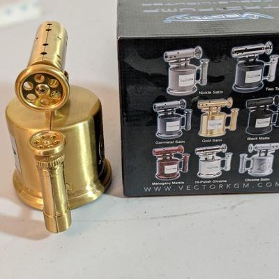 VECTOR Pyro Star Gas Table Lighter - Butane Cigar Torch Gold Tone