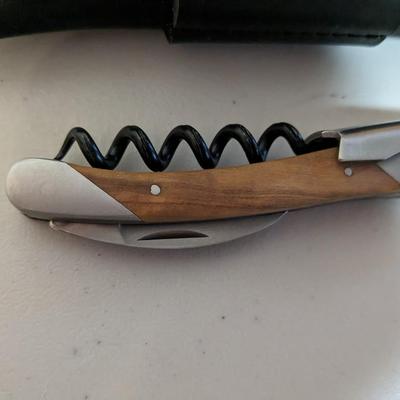 Chateau LAGUIOLE Waiter's Corkscrew - Olive Wood
