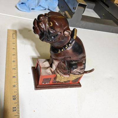 Vintage CAST IRON Metal Mechanical Bull Dog Bank