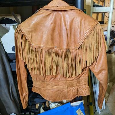 Wilsons Adventure Bound VTG Fringe Leather Bomber Jacket