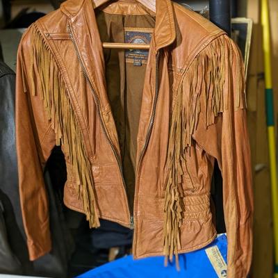 Wilsons Adventure Bound VTG Fringe Leather Bomber Jacket