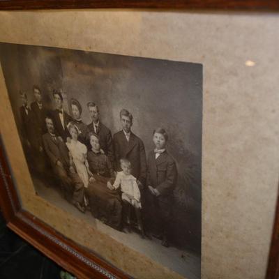 Antique Framed Family Photograph 17.5â€x14.5â€