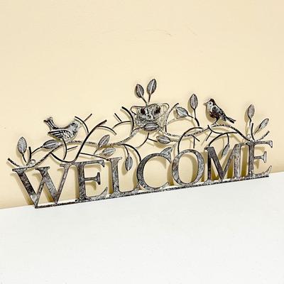 Metal Welcome Wall Decor Sign ~ NWT