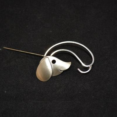 Sterling Dachshund Pin 5.3g