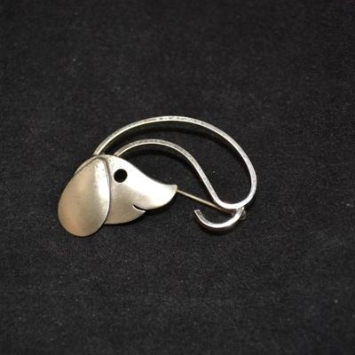 Sterling Dachshund Pin 5.3g