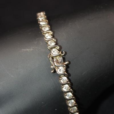 925 Sterling Tennis Bracelet w/ Crystals 7.25â€, 14.3g