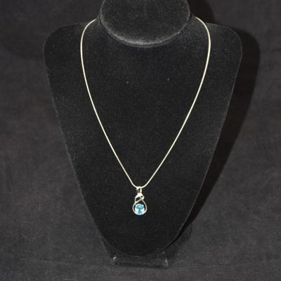 925 Sterling Serpentine Chain w/ 925 Topaz Pendant 18â€, 7.7g