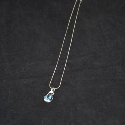 925 Sterling Serpentine Chain w/ 925 Topaz Pendant 18â€, 7.7g