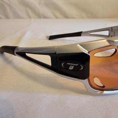 Collection of Sport Sunglasses- Smith, Tifosi (G-JS)