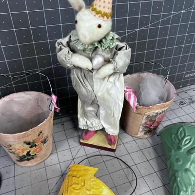 Easter DÃ©cor, with KOOL Rabbit