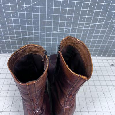 AWESOME VINTAGE! Pair of Men's Square Toed Boot with Zipper 