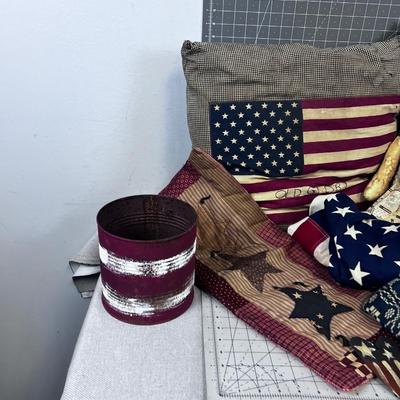 4th Of July: Pillows, Bunting, Tin Wall Pocket, Dolls and Cotton Flag 