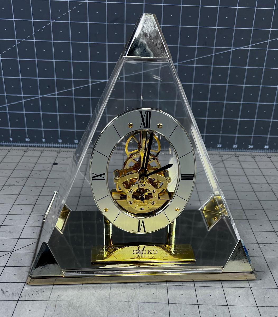 SEIKO Quartz Clock w Magical Pyramid Cover Excellent Energy EstateSales
