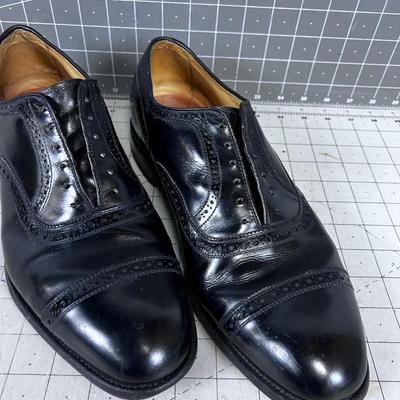Allen Edmonds Black WING TIP Shoes