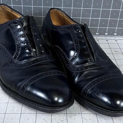 Allen Edmonds Black WING TIP Shoes
