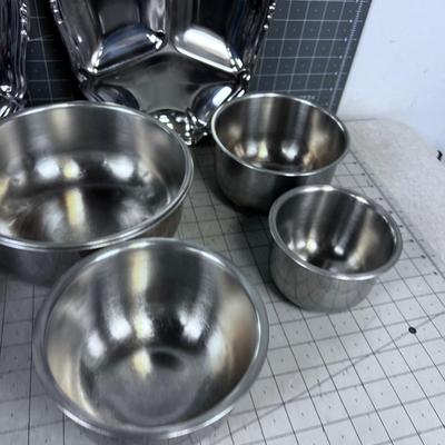 Stainless Serving Items, Several 
