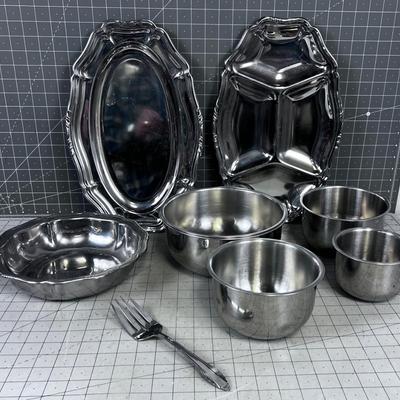 Stainless Serving Items, Several 