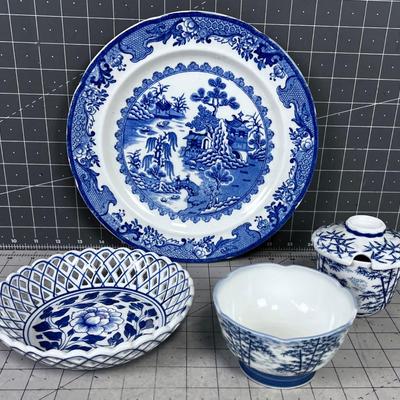(4) Mixed Lot of BLUE WILLOW China 