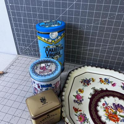 Large Collection of TINS VINTAGE 