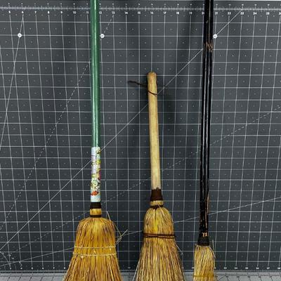 Little Brooms, Start your little witch out Right