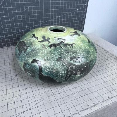 HAND CRAFTED AFRICAN POT 