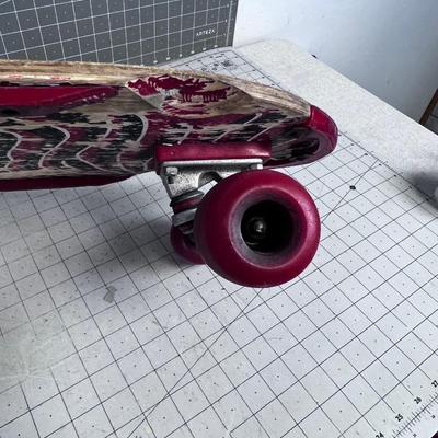 Old school Skateboard,  VISION 1970's with INDEPENDENT Trucks. 30" Long 