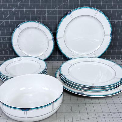Mikasa Super Strong Fine China Emerald Cove 