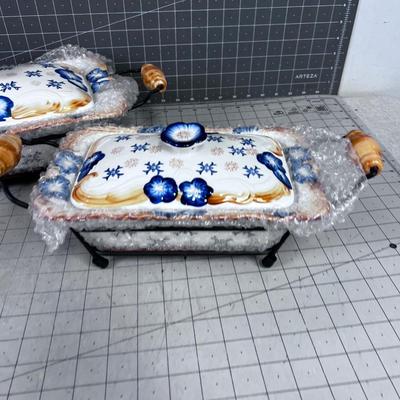 NEW NEVER USED! Fabulous Serving (2) Covered Casserole Temp-Tations. Rectangle.