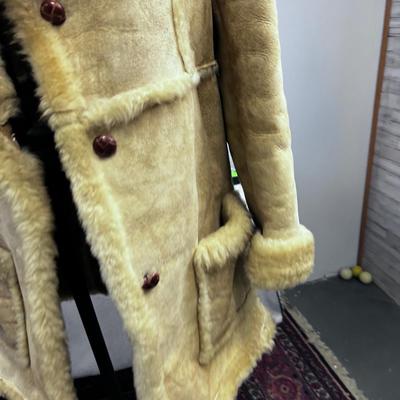 ARDNEY Women's Shearling Coat 11/12 