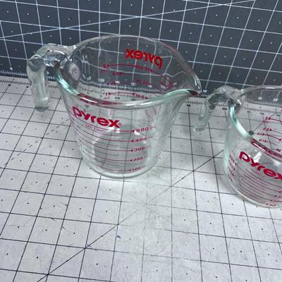Pair of PYREX Measuring Cups
