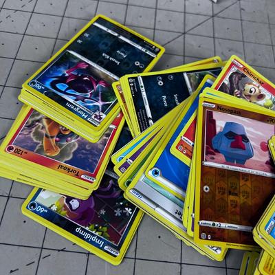  PokÃ©mon Card Set 