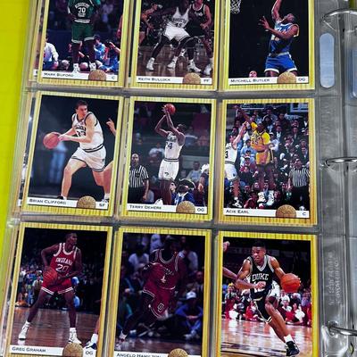 Binder full of Basket Ball Cards Early Nineties