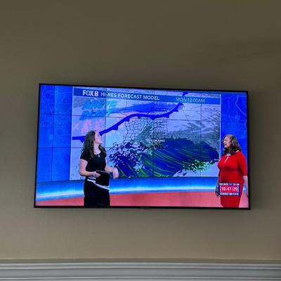 SAMSUNG ~ 55â€ Q60 Series ~ Smart TV