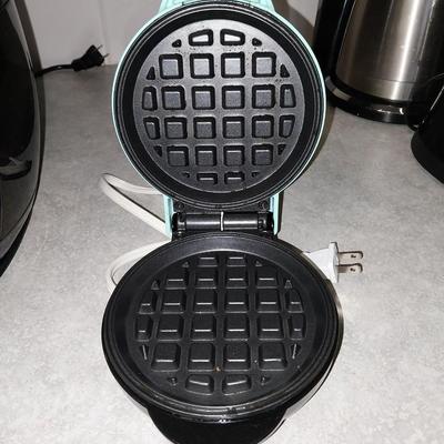 POWER AIR FRYER AND MY MINI WAFFLE MAKER