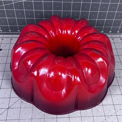 WEST BEND Bunt Pan Burnt Orange 