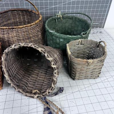 5 Rustic Baskets 