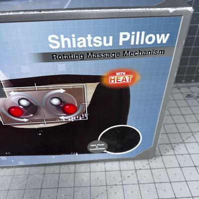 Shiatsu Pillow by Homedics NEW IN THE BOX 