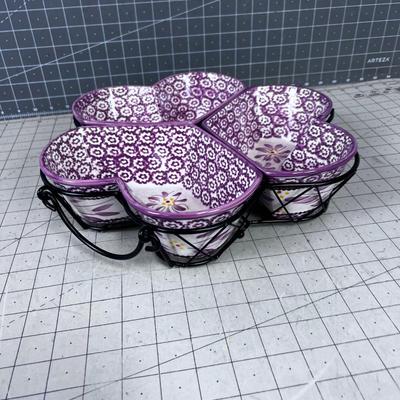 temp-tations Old World Heart Shaped Serving Dishes w/ Wire Holder 