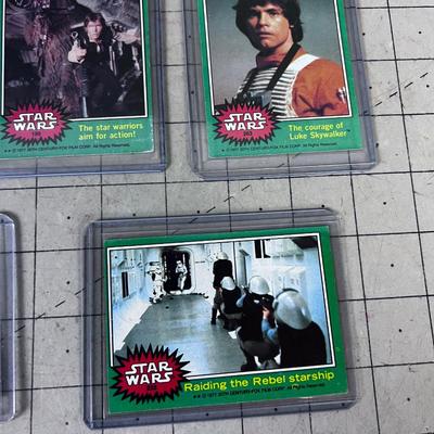 6- Original Star Wars 1977 Trading Card 