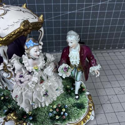 Lace Edge Porcelain Unterweissbach CARRIAGE with 3 Figurines