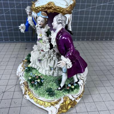 Lace Edge Porcelain Unterweissbach CARRIAGE with 3 Figurines