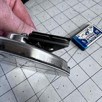 KRISS KROSS Auto Stropper Sharpener