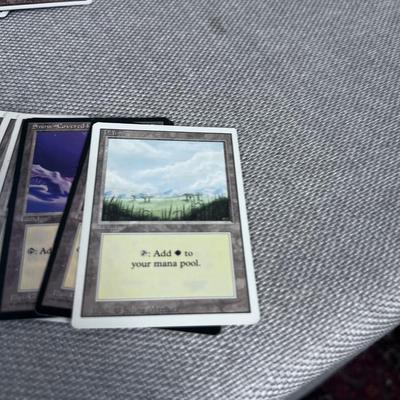 Box of MAGIC The GATHERING 1993  VINTAGE CARDS 