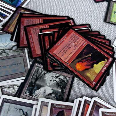 Box of MAGIC The GATHERING 1993  VINTAGE CARDS 