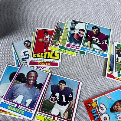 Foot Ball Cards 1970's VINTAGE 