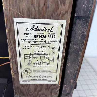 ADMIRAL radio / Turntable