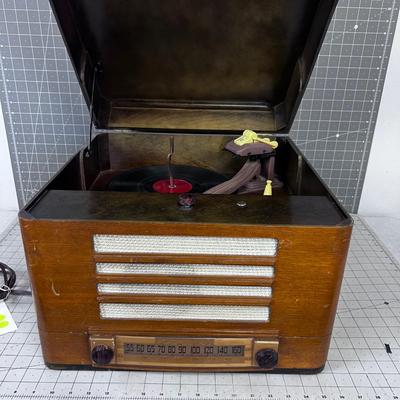ADMIRAL radio / Turntable