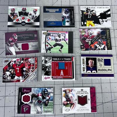 (11) Foot Ball Cards 