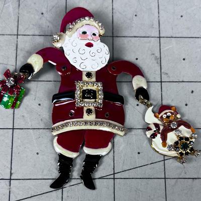 LATR 2 GO SANTA  Pendant 